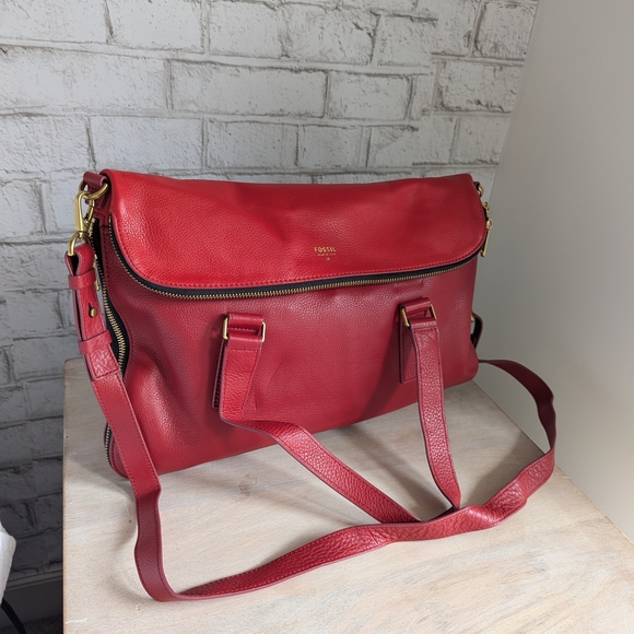 Fossil Handbags - Fossil Crossbody Bag with Adjustable Strap